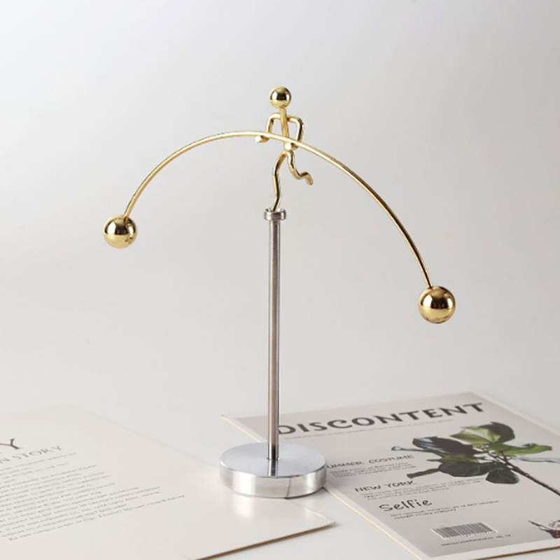 Iron Man Balance Pendulum para - Gaming Accessories Decor avaliação e preço